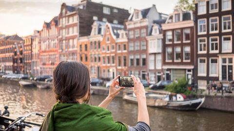 Eine der attraktivsten Städtereisenziele in Europa: Amsterdam verzeichnete 18 Millionen Touristen im Jahr 2017.