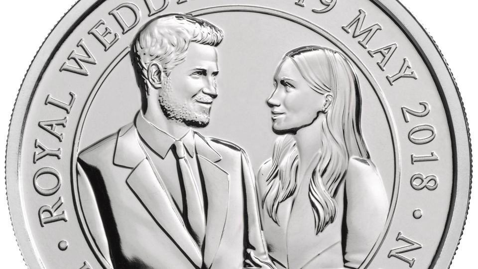 Die Gedenkmünze zur Hochzeit. Ähnlichkeiten sind zwar beabsichtigt, aber kaum erkennbar