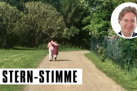 Frank Behrendts Schwiegermutter und seine jüngste Tochter beim geliebten Spaziergang