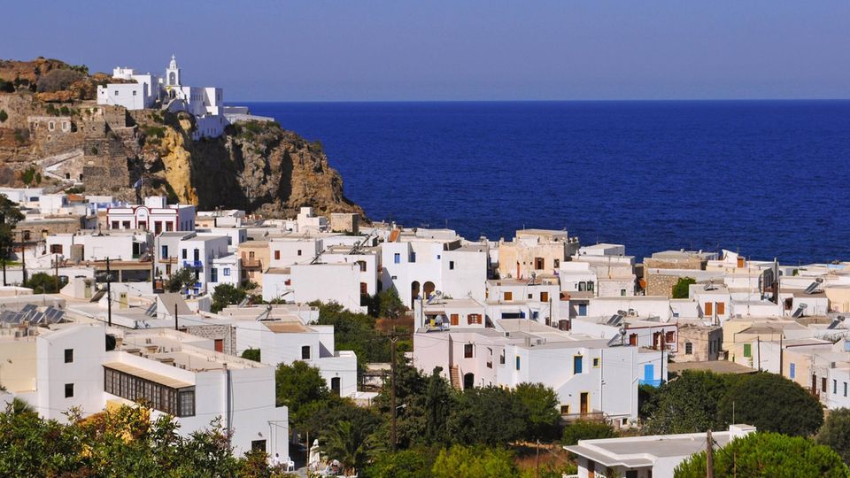 Nicht weit von Kos entfernt: die Insel Nisyros in der südlichen Ägäis ist vulkanischen Ursprungs.
