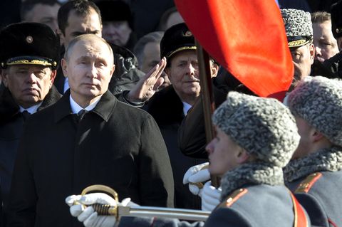Mit dem Einsatz in Syrien ist Wladimir Putin die Rückkehr ins Zentrum der großen Weltpolitik