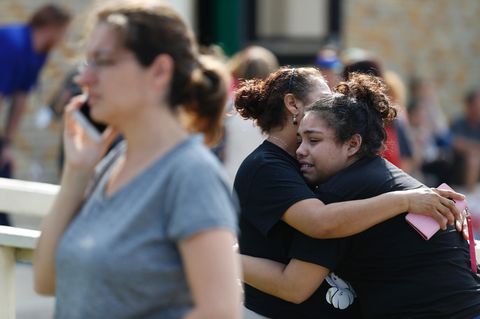 Bei einem Amoklauf an einer Schule in Santa Fe, Texas, sind mindestens acht Menschen gestorben