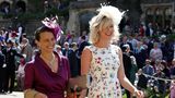 Sängerin Joss Stone (r.) ist eine enge Freundin von Prinz Harry