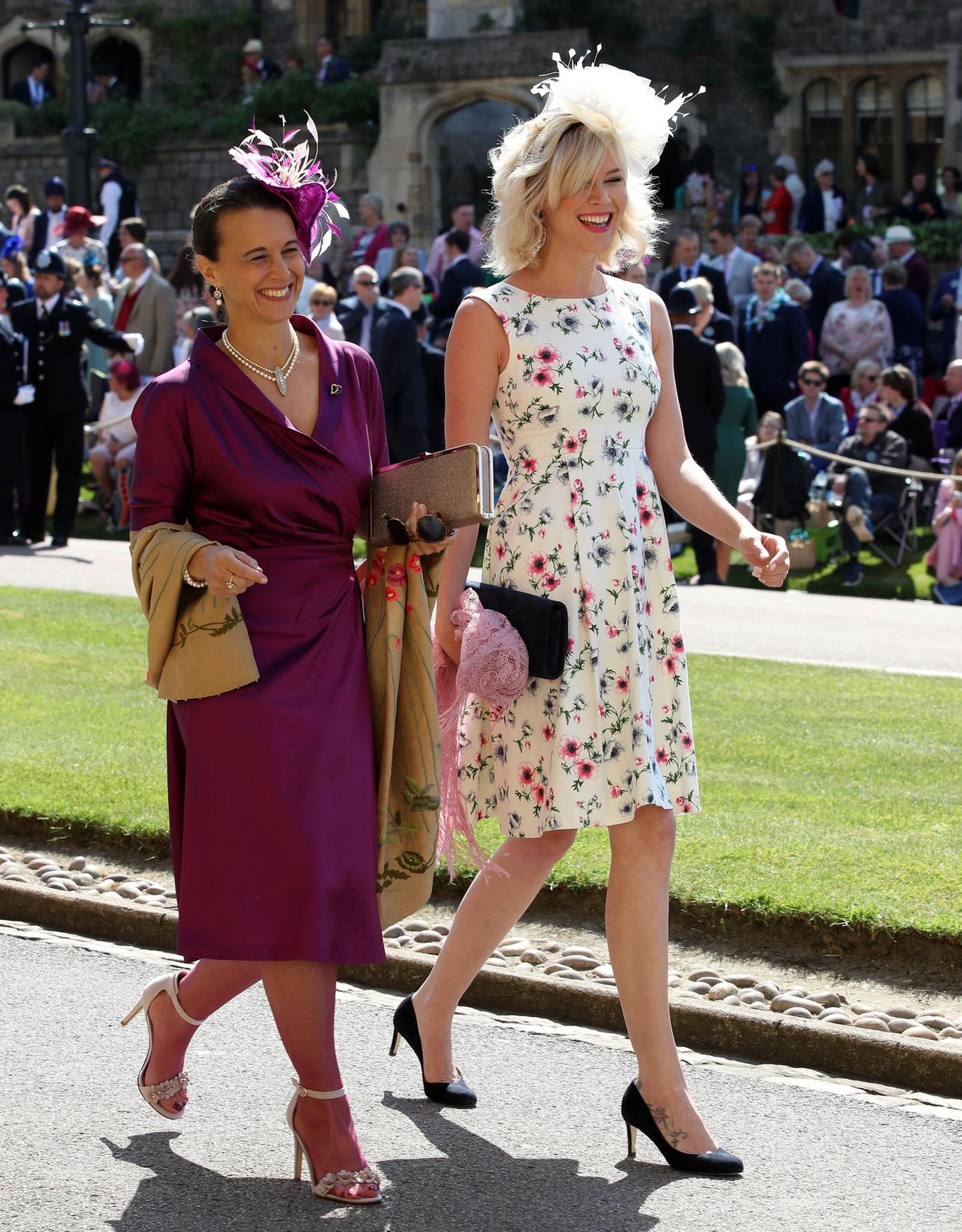 Sängerin Joss Stone (r.) ist eine enge Freundin von Prinz Harry