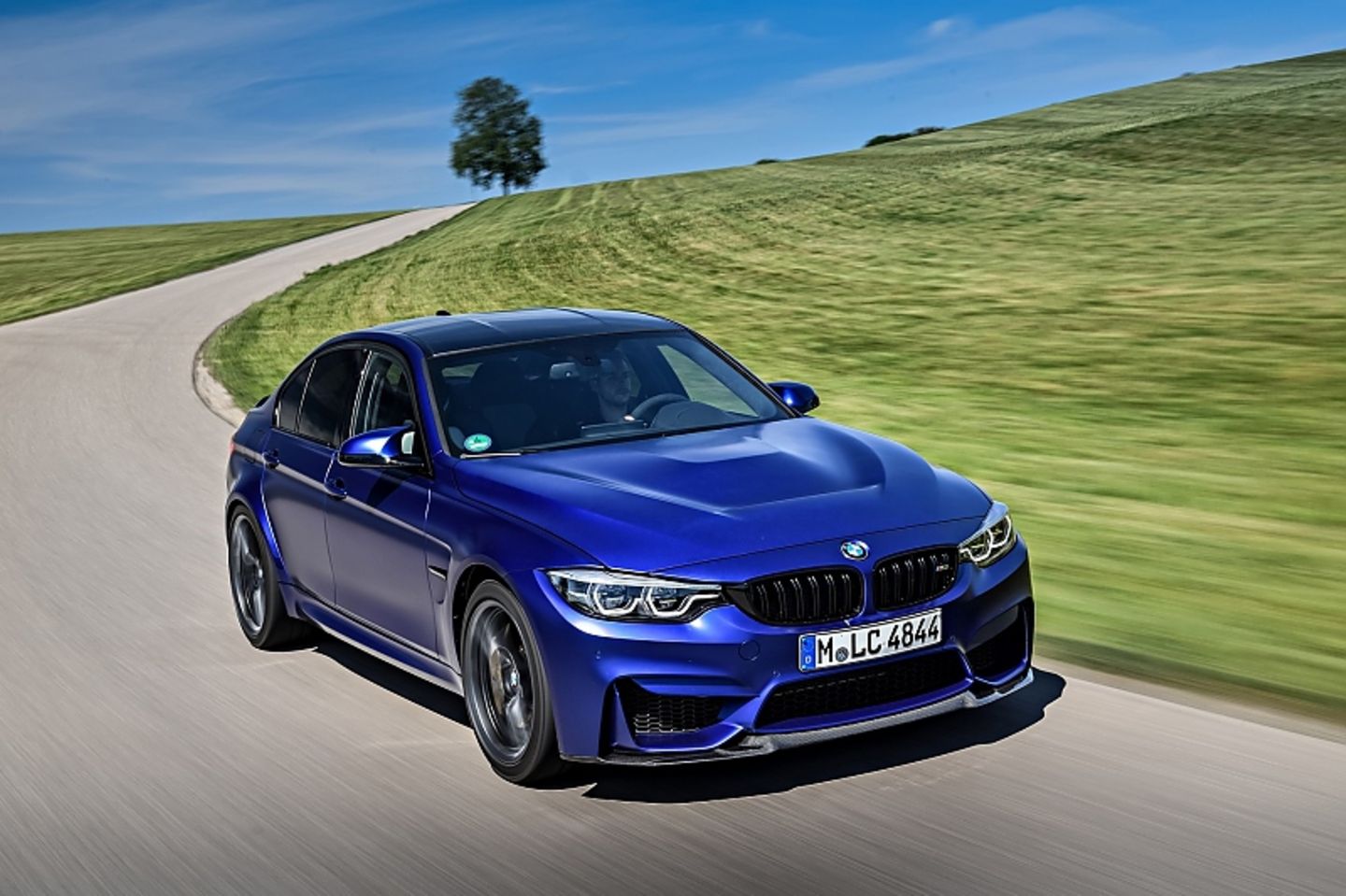 Nach 3,9 Sekunden erreicht der BMW M3 CS 100 km/h