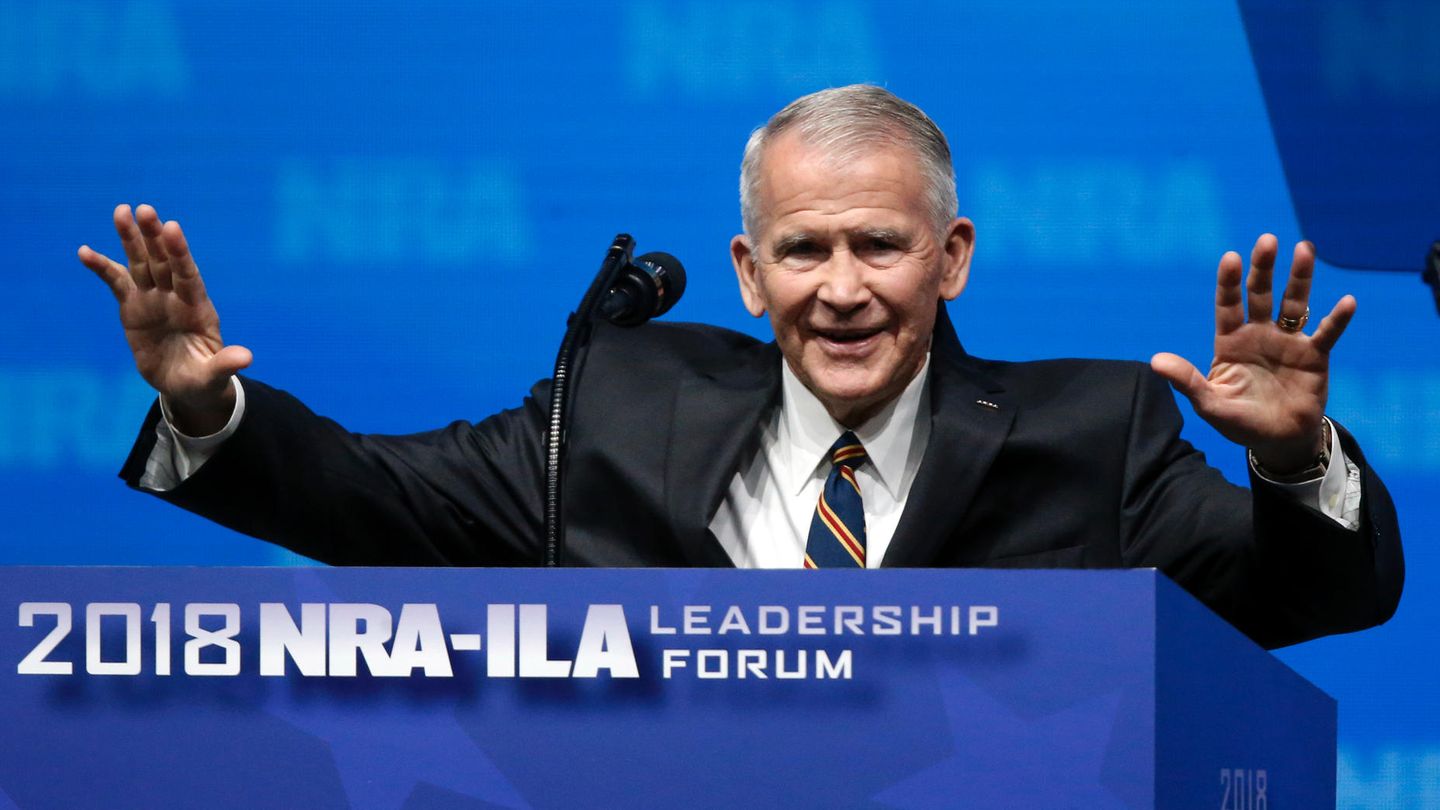 Übernimmt den Vorsitz der US-Waffenlobby NRA und hat ganz eigene Theorien zu Amokläufen: Oliver North
