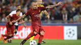 Radja Nainggolan, AS Rom    Seine Nicht-Nominierung ist eine der größten Überraschungen. Nainggolan führte den AS Rom in das Halbfinale der Champions League. Der belgische Nationalcoach Roberto Martinez verzichtete dennoch auf ihn - angeblich aus taktischen Gründen. Weil Nainggolan ein richtiger Typ ist, machte er umgehend den Wagner - und trat zurück.