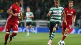 Fabio Coentrao, Sporting Lissabon    Der Linksverteidiger (rechts in grün) verpasste bereits den EM-Sieg Portugals vor zwei Jahren und verzichtete nun sogar freiwillig. Die Erklärung ist so simpel wie logisch: Die lange Saison war Fabio Coentrao zu ermüdend.
