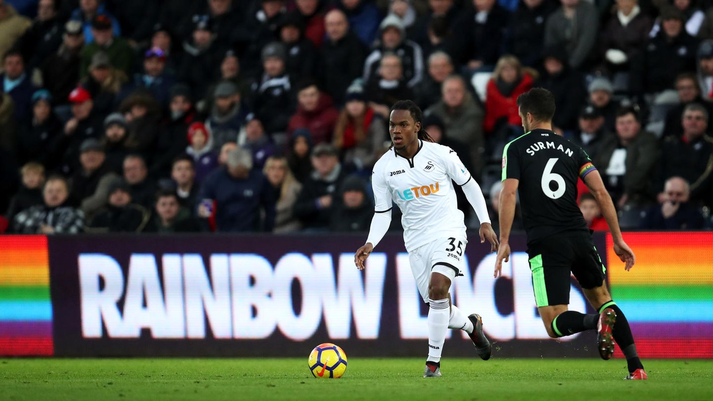 Renato Sanches, FC Bayern  Kennen Sie ihn noch? Genau, das ist Renato Sanches, der mit Portugal vor zwei Jahren Europameister wurde. Die Bayern kauften ihn daraufhin, nach einem Jahr verliehen sie ihn an Swansea City. Dort kam er insgesamt auf 16 Einsätze. Nun ist er raus aus der Nationalelf.