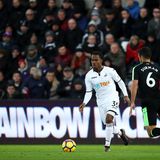 Renato Sanches, FC Bayern  Kennen Sie ihn noch? Genau, das ist Renato Sanches, der mit Portugal vor zwei Jahren Europameister wurde. Die Bayern kauften ihn daraufhin, nach einem Jahr verliehen sie ihn an Swansea City. Dort kam er insgesamt auf 16 Einsätze. Nun ist er raus aus der Nationalelf.