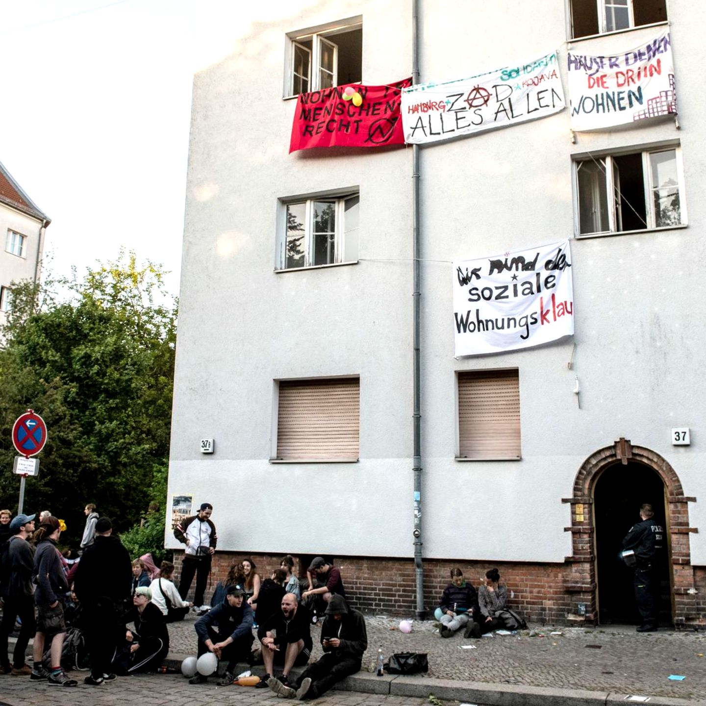 Sanktionen für das unerlaubte Besetzen von Häusern: Was droht in Deutschland?