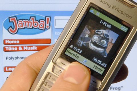 Da kommen Erinnerungen hoch: Als der Crazy Frog und Sony Ericsson noch heißer Scheiß waren