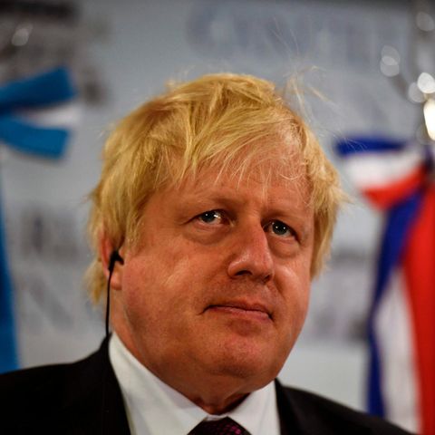 Telefonstreich: Britischer Außenminister Boris Johnson fällt auf Kreml-nahe Komiker herein