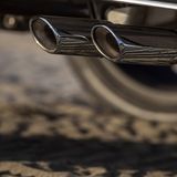 Der Auspuff tritt beim Mercedes-AMG G 63 seitlich aus