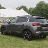 Der Crossover ist 4,50 Meter lang