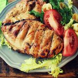 Platz 7: Geflügel 4.000 Liter pro Kilogramm