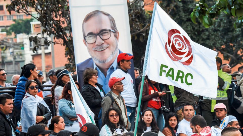 Kolumbien: Guerillaboss Londoño kandidierte für die Präsidentschaft, bis ihn ein Herzinfarkt stoppte Guerillaboss Londoño kandidierte für die Präsidentschaft, bis ihn ein Herzinfarkt stoppte