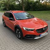 Der Opel Insignia Country Tourer ist fünf Meter lang