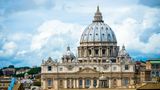 Platz 4: Petersdom, Rom, Italien  Ein Klassiker seit Hunderten von Jahren bei Rom-Reisenden, Pilgern und Touristen: Die Basilika Sankt Peter im Vatikan  gilt als das Machtzentrum des katholischen Klerus.