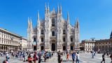 Platz 7: Duomo di Santa Maria Nascente, Mailand, Italien  Der 158 Meter lange Mailänder Dom ist das Wahrzeichen der Stadt. Die Fassade im neogotischen Stil entstand erst zu Beginn des 19. Jahrhunderts. Touristen schätzen das begehbare Dach - an klaren Tagen mit Blick bis zu den Alpen.