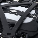 Aston Martin DB11 AMR - der doppelt aufgeladene 5,2-Liter-V12 passt mit Mühe in den Vorderwagen