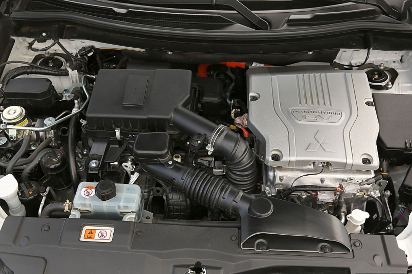 Der neue Verbrennungs-Motor hat 99 kW / 135 PS