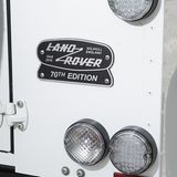 Land Rover schenkt sich den Defender Works V8 zum 70. Geburtstag