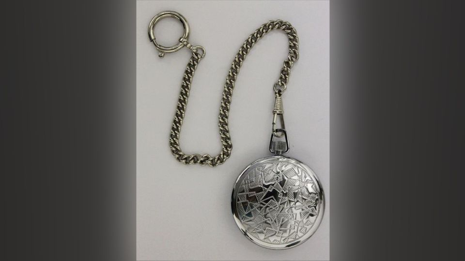 Mordfall Rettberg in Nienburg Taschenuhr von Wilhelm Rettberg - Angler-Mord in Nienburg