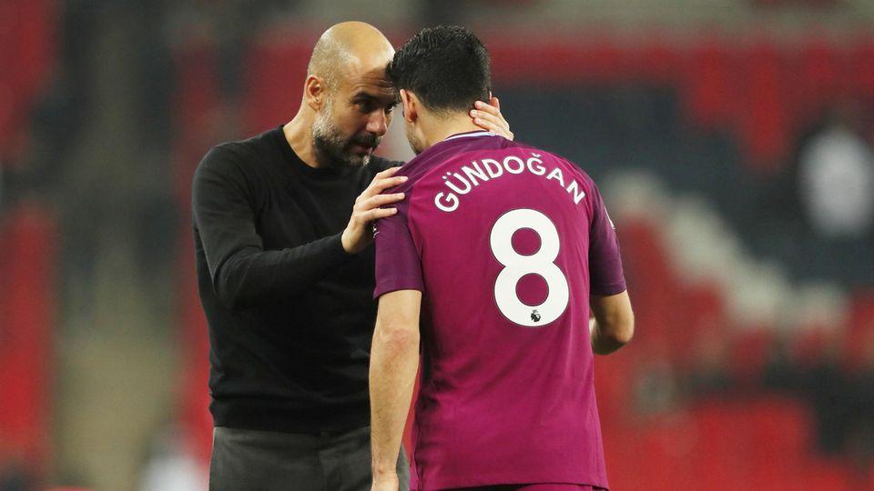 Deutscher Mittelfeld-Star: Pep Guardiola ist sein Trainer bei Manchester City – und großer Förderer Pep Guardiola ist sein Trainer bei Manchester City – und großer Förderer