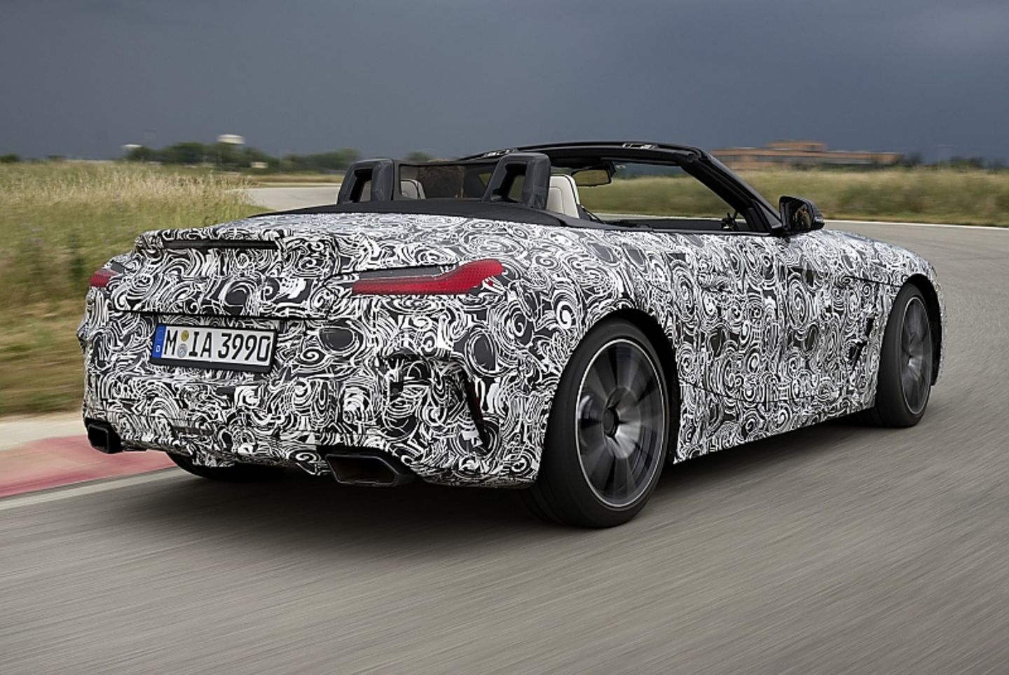Der BMW Z4 wie als M40i rund 1.5 Tonnen