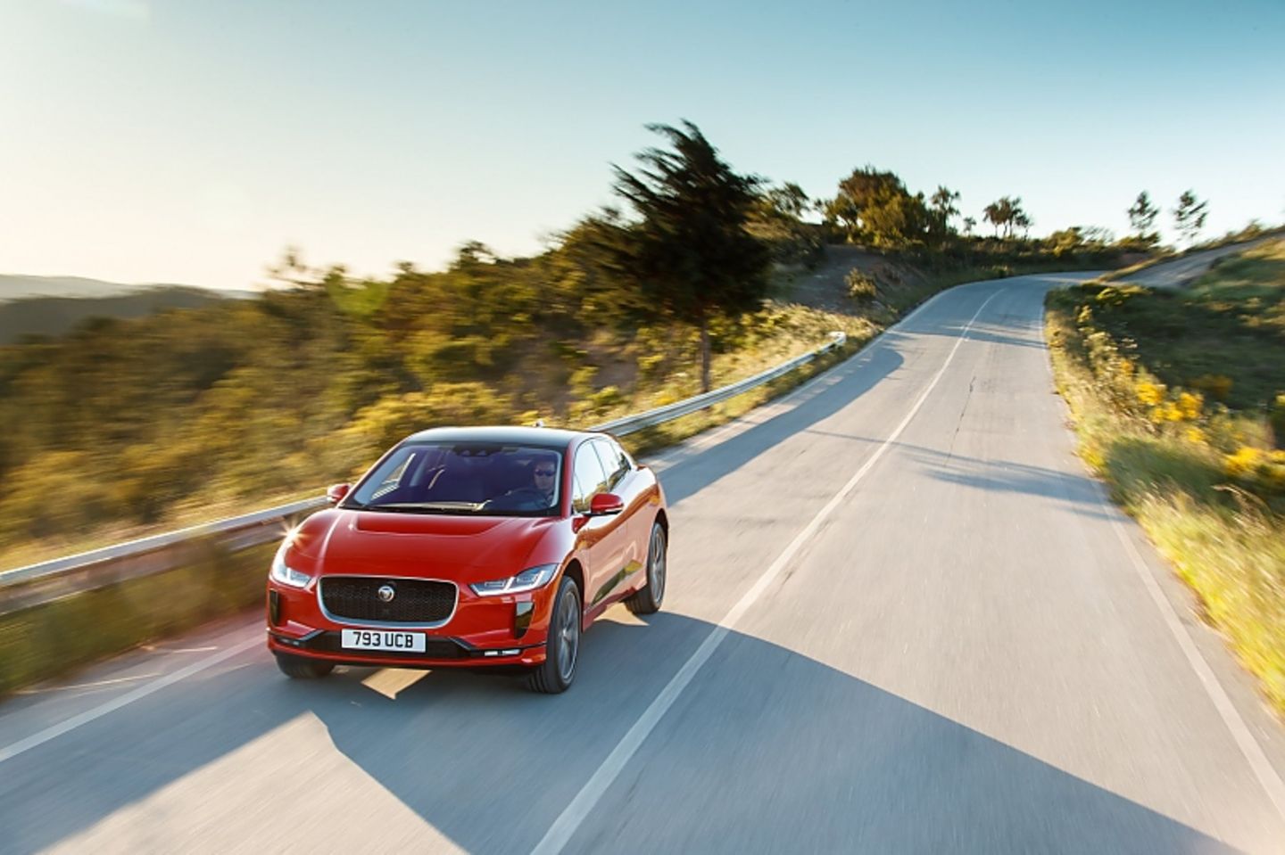 Jaguar I-Pace 400 AWD - startet bei knapp 78.000 Euro