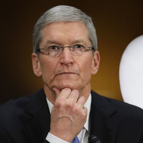 Apple Tim Cook iPhone EU