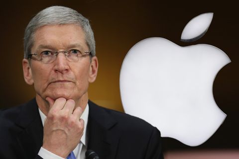 Apple Tim Cook iPhone EU