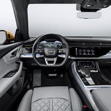 Das Cockpit des Audi Q8
