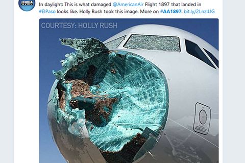 Die zerstörte Frontpartie des Airbus A319 nach der Landung in El Paso, Texas