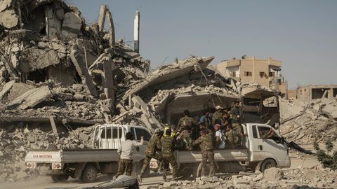Streitkräfte der Anti-IS-Koalition in Rakka, Syrien