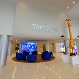 Toys R Us