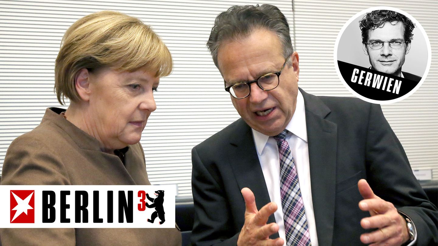 Angela Merkel im November 2015 mit dem damaligen Bamf-Leiter Frank-Jürgen Weise