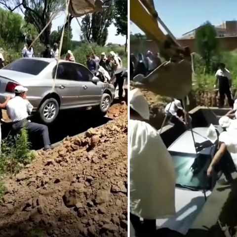 Chinese lässt sich in seinem Auto beerdigen