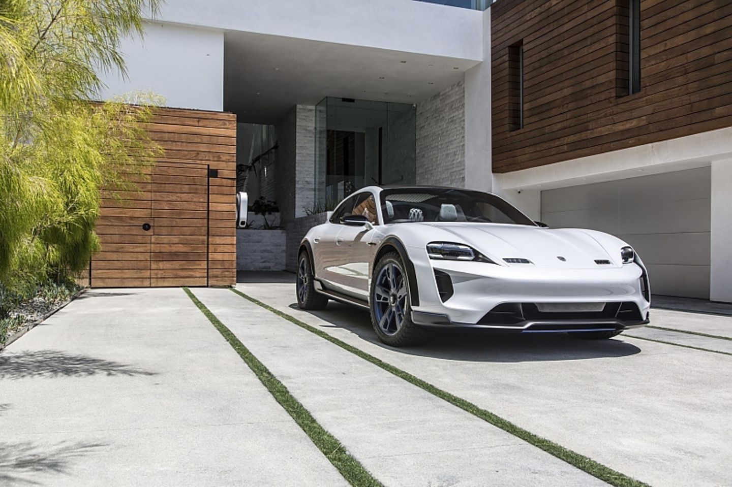 Der Porsche Mission E Cross Turismo soll eine Reichweite von rund 500 Kilometern haben