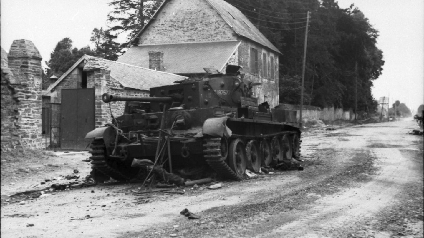 Ein zerstörter Cromwell-Panzer.