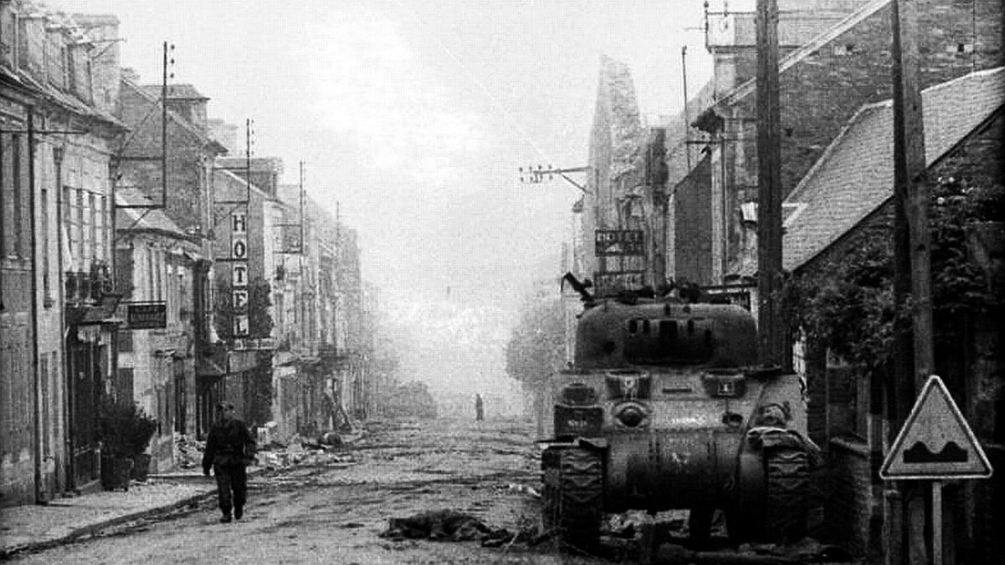 Die Stadt bietet ein Bild der Verwüstung nach den Kämpfen.