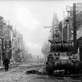 Die Stadt bietet ein Bild der Verwüstung nach den Kämpfen.