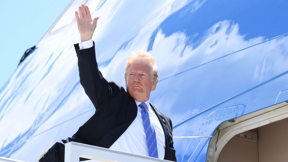 US-Präsident Donald Trump vor dem Abflug vom G7-Gipfel in Kanada