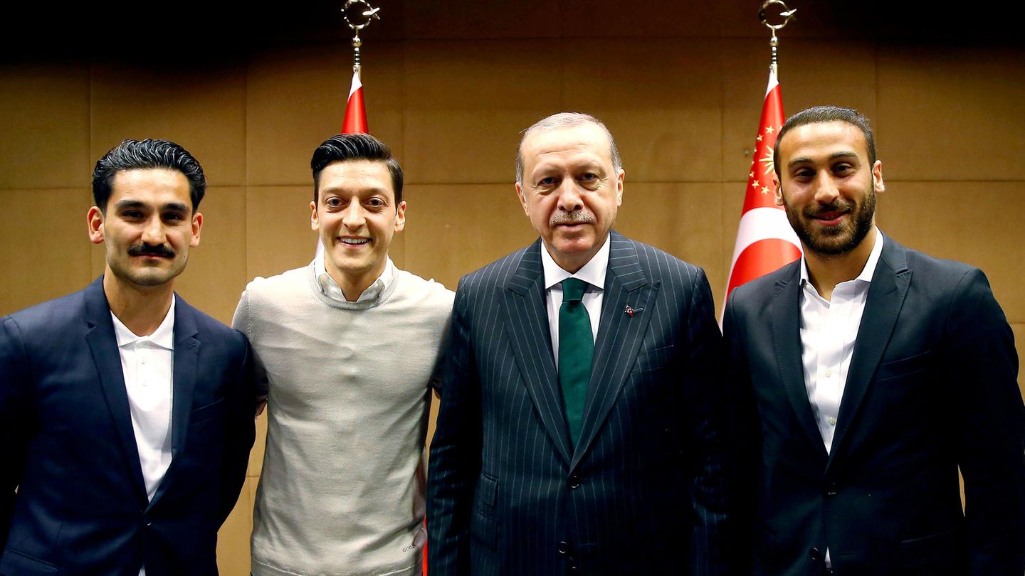 Das sagt Kanzlerin Angela Merkel zum Erdogan-Eklat um Gündogan und Özil