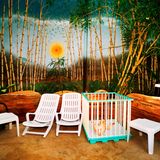 Bispingen, Deutschland: Nackig in der Sonne abhängen: Das kann keiner so gut wie die Deutschen. Aber: Wo sind im "Center Park" eigentlich die Handtücher, die sonst immer die Liegen besetzen? 