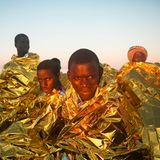 Sie haben es geschafft: Meist junge Männer zwischen 14 und 25 Jahren überleben die kräftezehrende Flucht