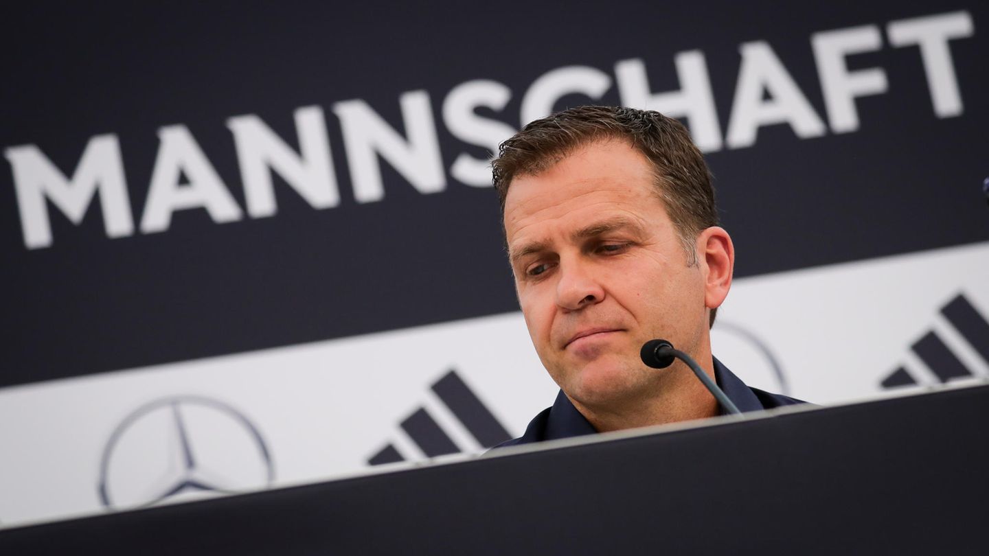 Oliver Bierhoff Sorge Özil Gündogan