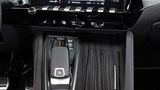 Peugeot 508 1.5 Blue HDI - der Touchscreen in der Mitte misst zehn Zoll