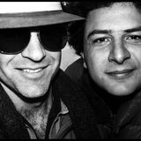 Unter Hut und Sonnenbrille versteckt sich der Schauspieler Steve Martin. Jean Pigozzi knipste das Foto im Jahr 1977.